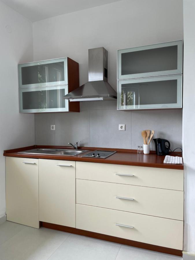 Seaside Apartments Kastela Bagian luar foto