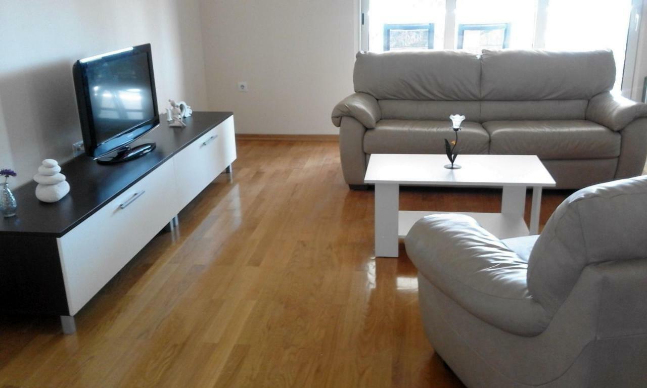 Seaside Apartments Kastela Bagian luar foto